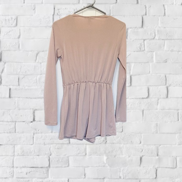 Long sleeve tan romper size small - Picture 2 of 3